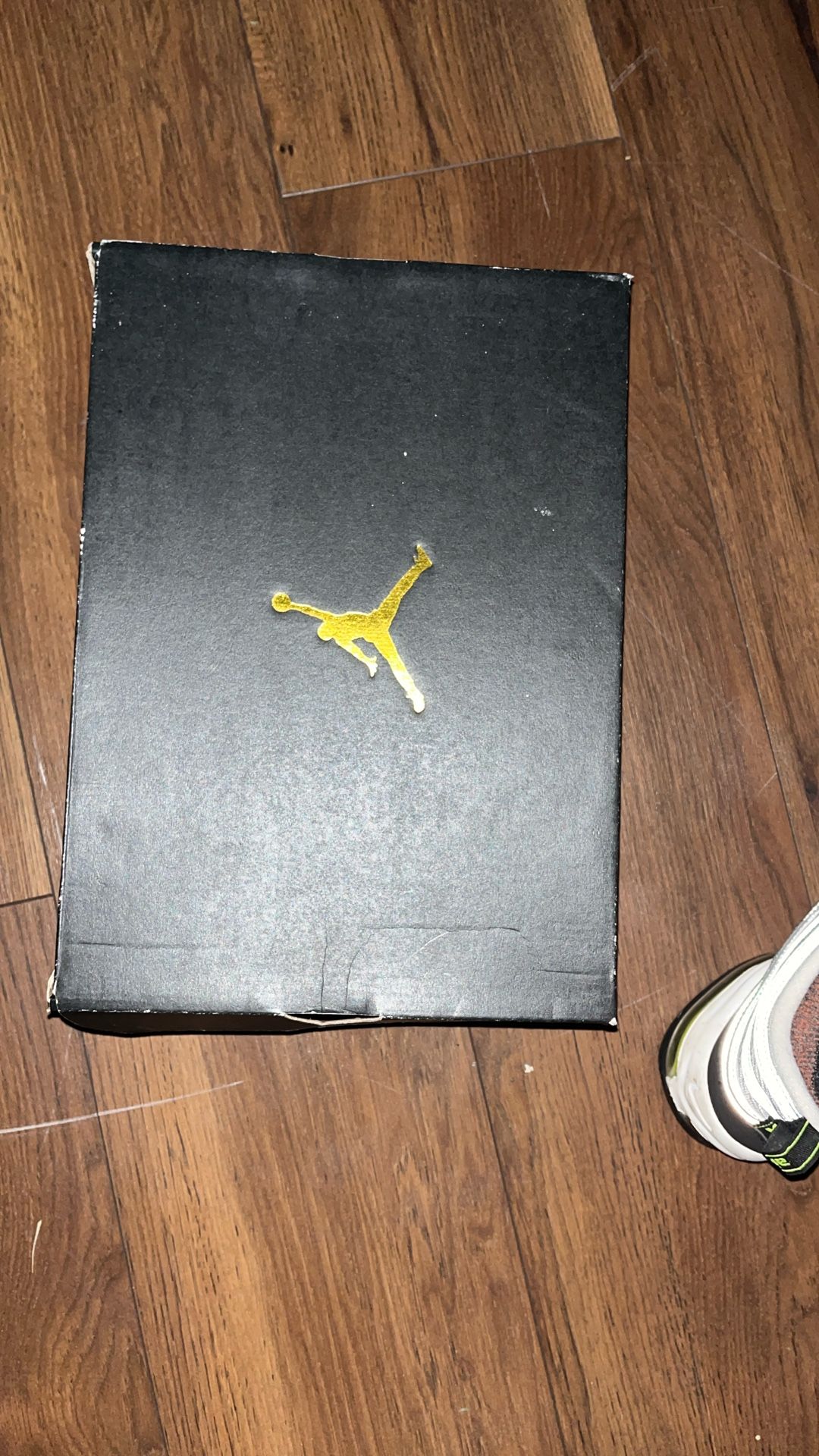 Jordan 1 Mid 🔥🤑