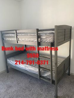 Bunk bed with mattress