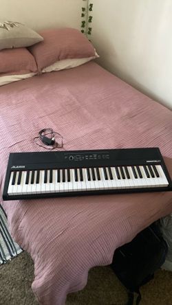 Alesis Recital 61 Semi-weighted keys