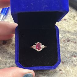 10kt Ruby And Diamond Ring