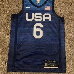 usa damian lillard jersey size m