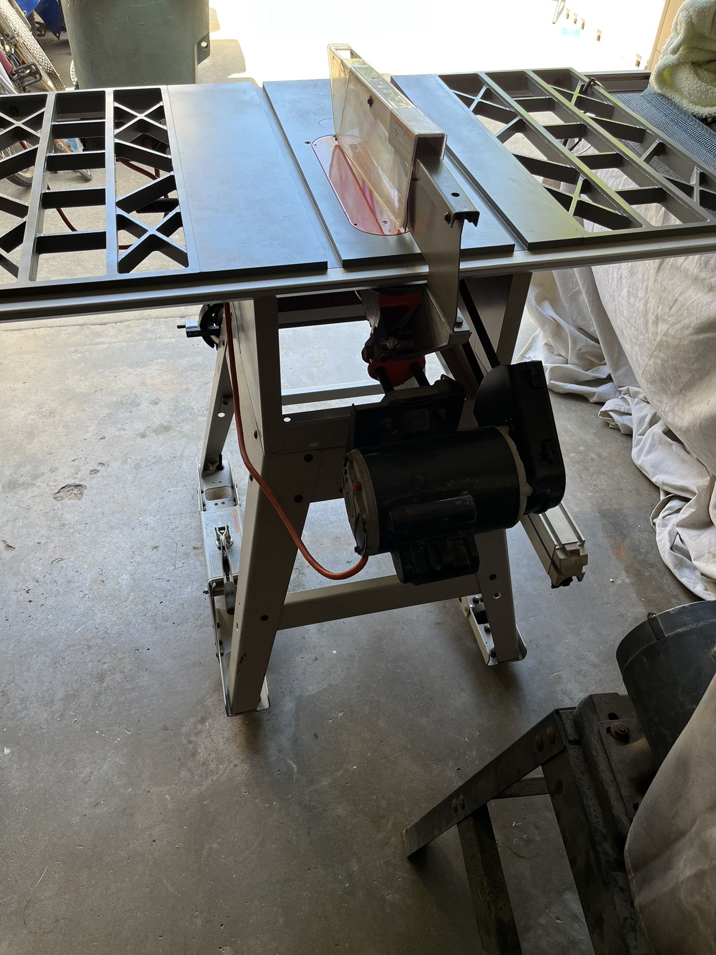 Table Saw