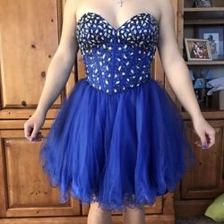 Prom homecoming dress