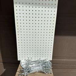 Rotating Display stand with peg hooks   13 x22