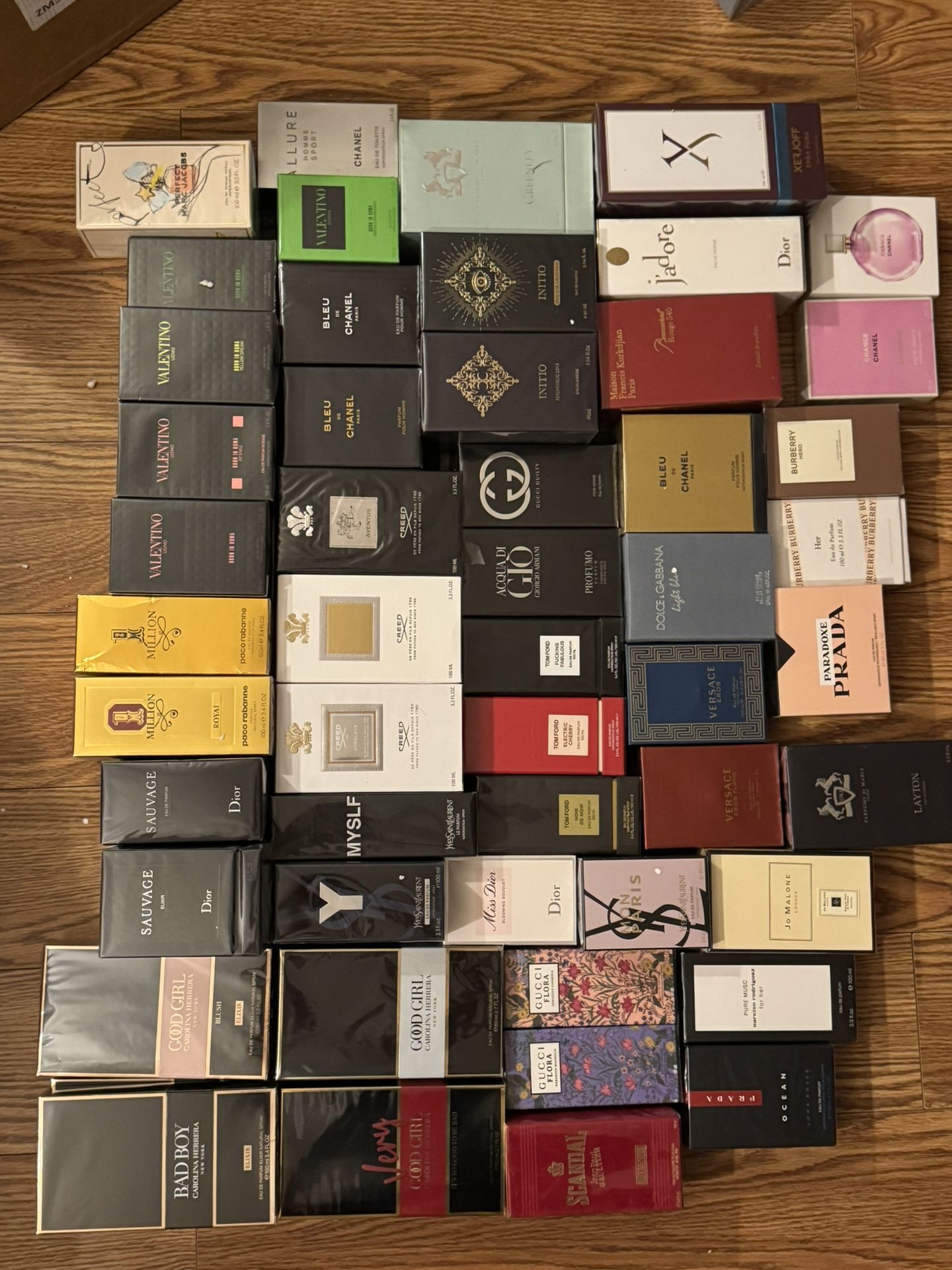 COLOGNES & PERFUMES