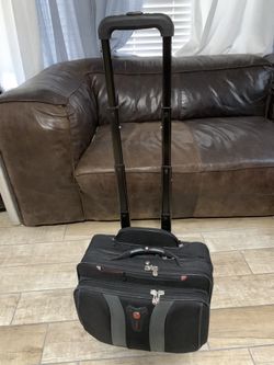Swiss Army Rolling Laptop Bag/luggage