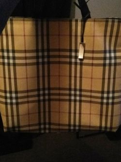 Burberry woman purse