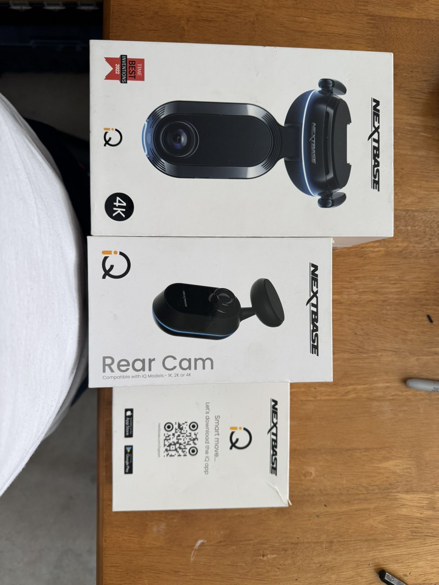 Front And Rear Dash Cam With Extras (Nextbase)