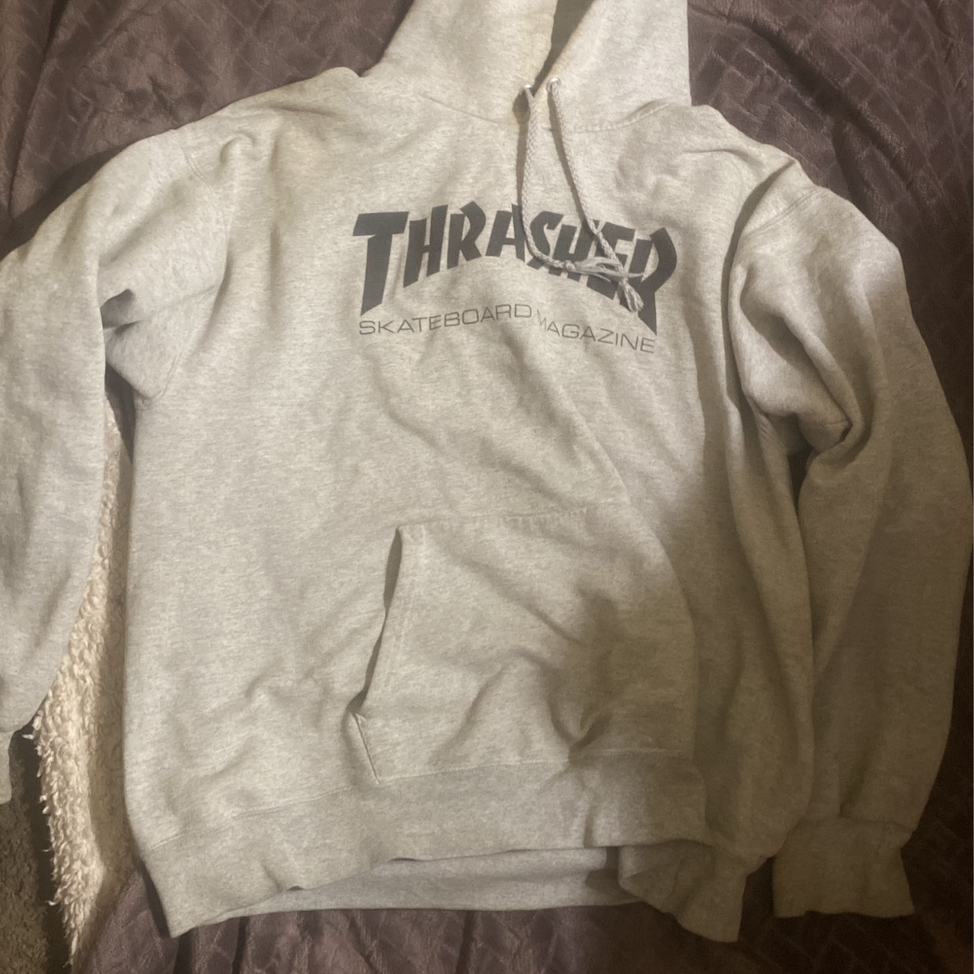 size medium thrasher hoodie