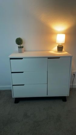 Modern white dresser/cabinet