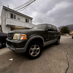 2002 Ford Explorer