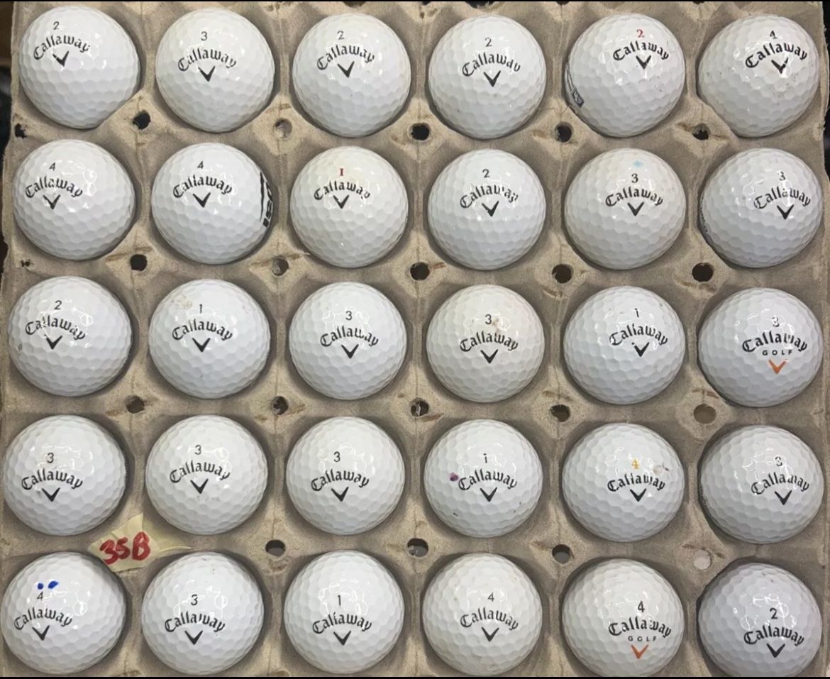 30 Callaway White Golf Balls Mixed Grade Lot B35