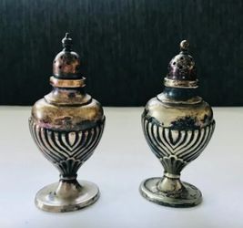 Salt And Pepper Shaker 1920s By Lewis Rose And Co Sheffield England