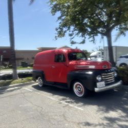 1948 Ford F1 Panel Truck V8 Auto