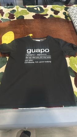 Guapo"graphic t-shirt