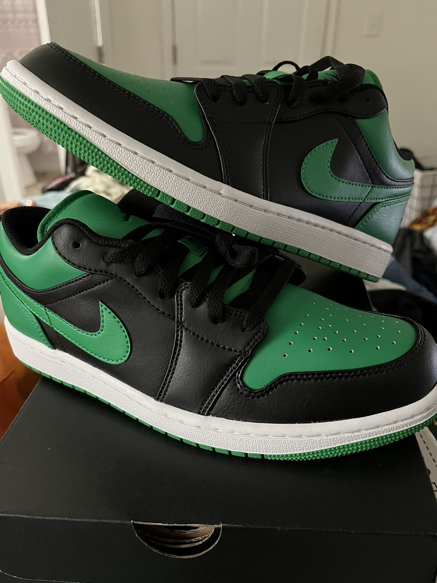 Air Jordan One Low
