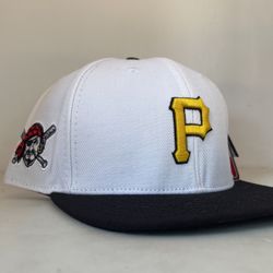 Pittsburgh Pirates Snapback Hat 🧢