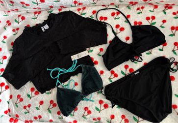*4 pieces* 2 bikini tops 1 *NWT* rash guard 1 bottom
