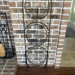 3-tier Wrought Iron Market Fruit/vegetable Basket Stand.