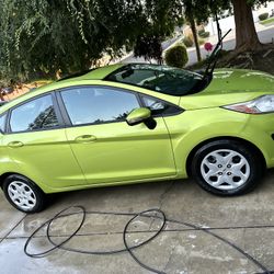 2013 Ford Fiesta