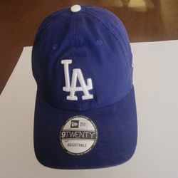 New Era Los Angeles Dodgers 9TWENTY hat cap Dark blue adjustable one 
size fits all.   100% Polyester.  Pre-owned, perfect shape, like new, 
still wit
