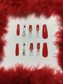 Press on nails