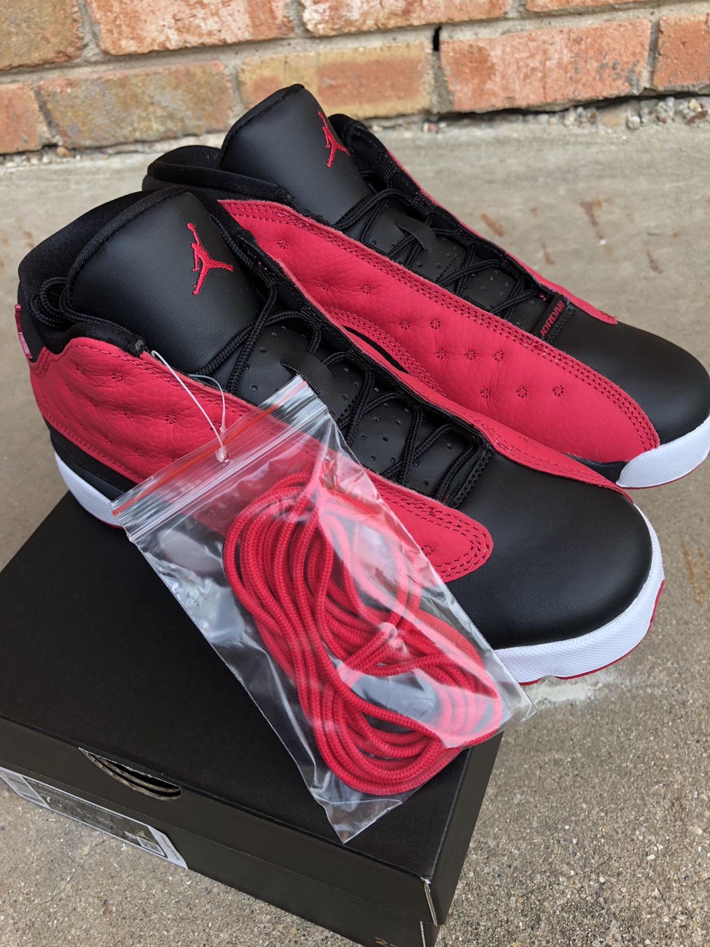 Air Jordan Retro 13 Low Very Berry Size 7 GS