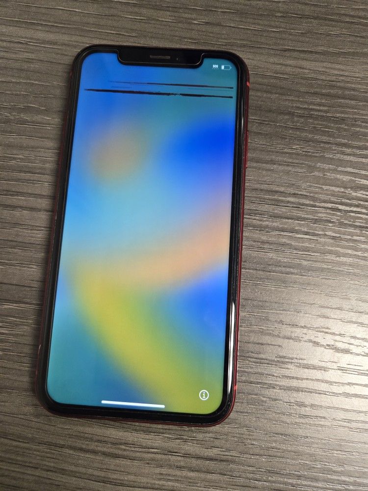 IPhone Xr (Back Is Crack)