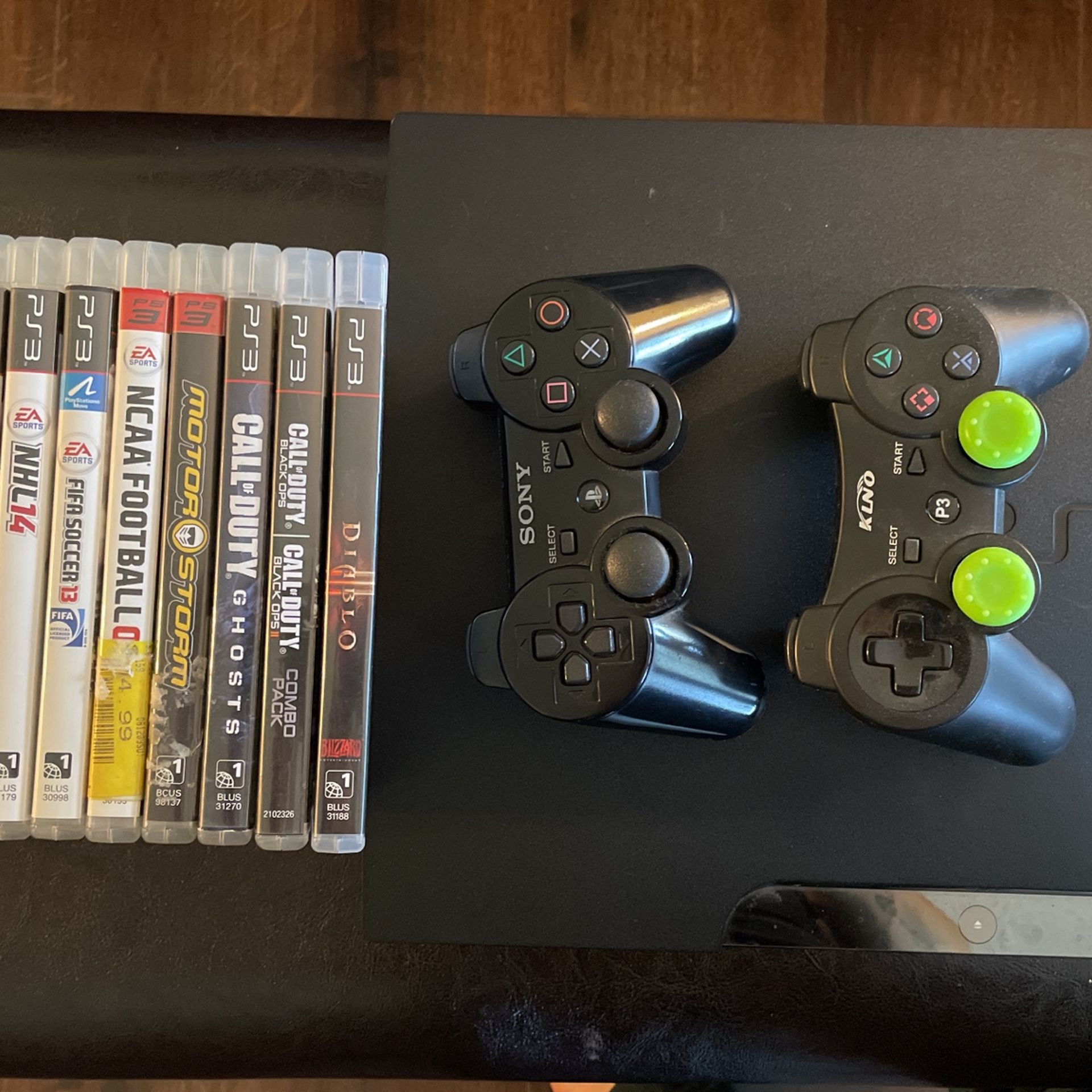 PlayStation 3 500gb Bundle