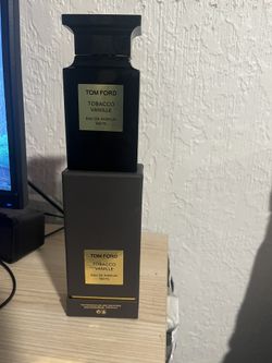 Tom Ford Vanilla – Warm, Luxurious Signature Scent