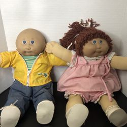 Two Cabbage Patch Kids