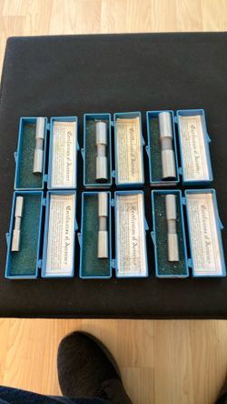 6  Deltronic gage pins