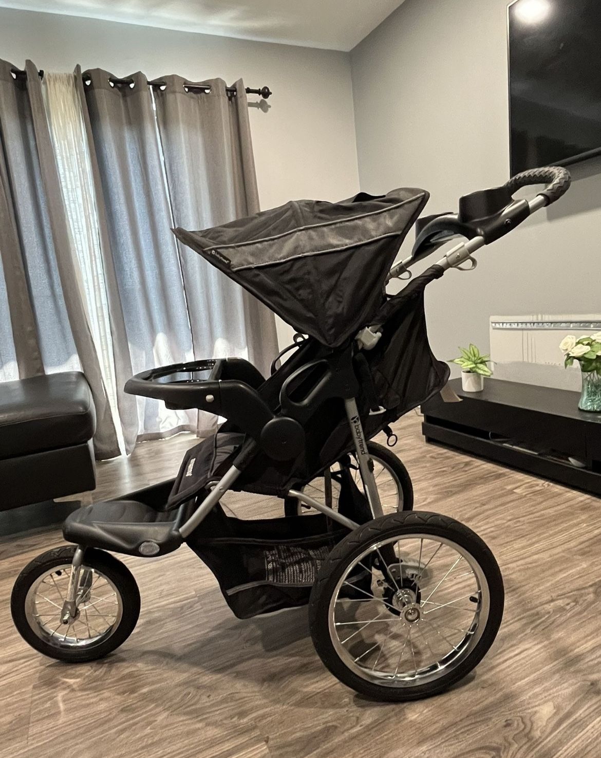 Babytrend Jogging Stroller 