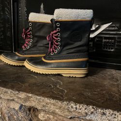 SOREL WINTER SNOW BOOTS WOMEN SIZE 8