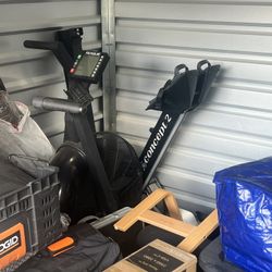 gym equipment 