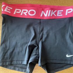 Nike Pros Womens Shorts Size M 3” Inseam