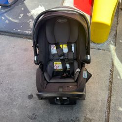 GRACO Car Seat