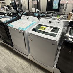 Samsung 4.5 Cubic Ft. Top Load Washer And Gas Dryer Laundry Set💥FINANCING AVAILABLE 💥