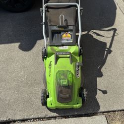Greenworks 40V 16" Cordless Lawn Mower