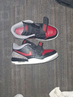 Jordan Legacy 312 Size 8 Black Red And White