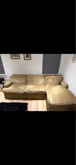 Nice 106x64 L shape Couch