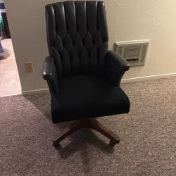 Vintage Presidential Chair