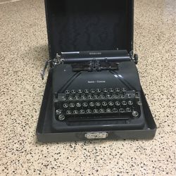 Antique Smith-Corona Typewriter 