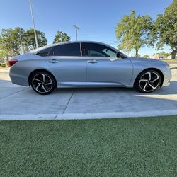 2022 Honda Accord Sport 