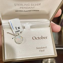 Sterling Silver Opal Pendent With Necklace 
