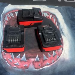 Battery is 4.0 is not on new out of the box