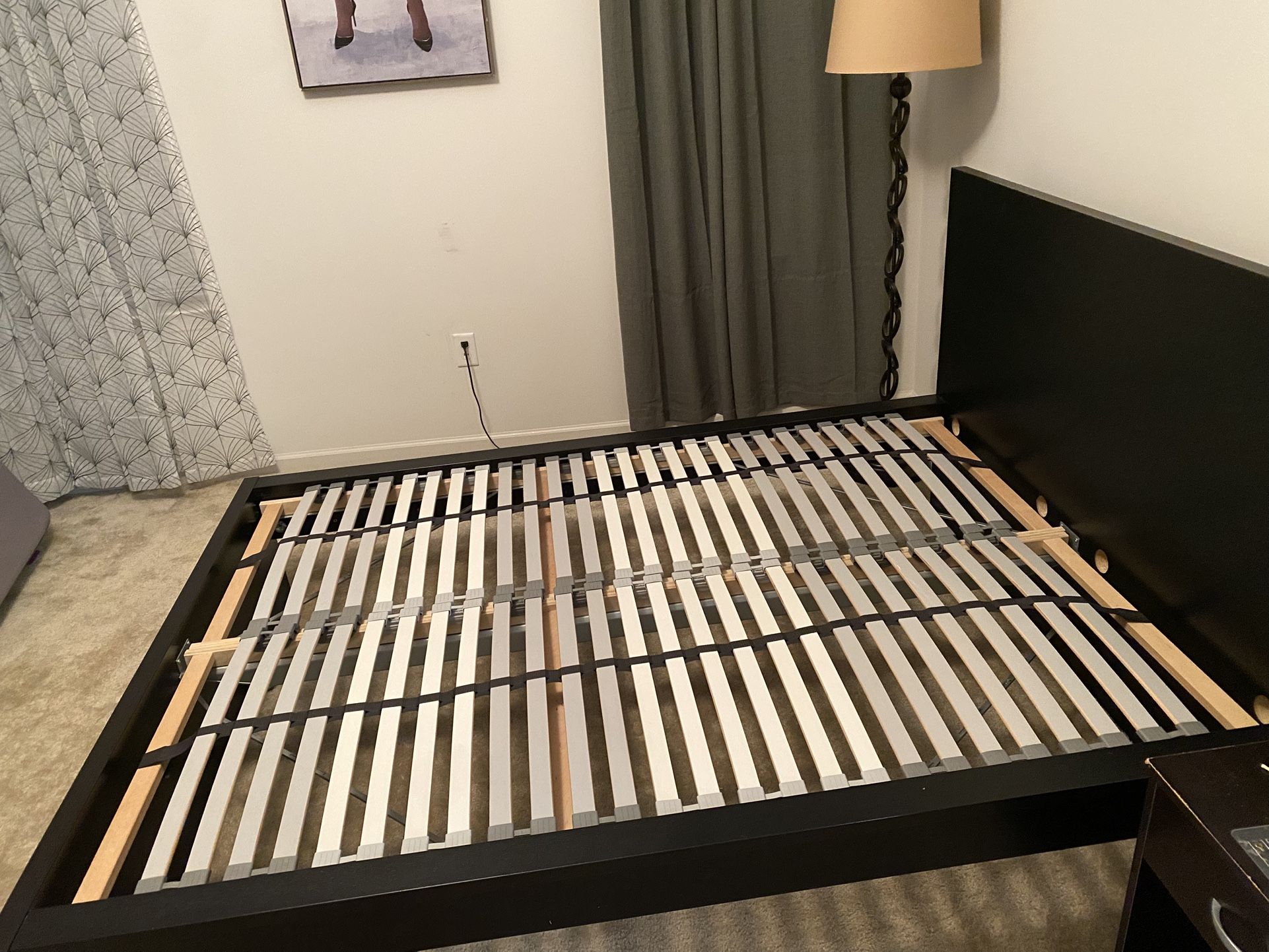 Queen Size Bedframe