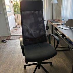 IKEA MARKUS Office Chair – Dark Gray Mesh – Good Condition
