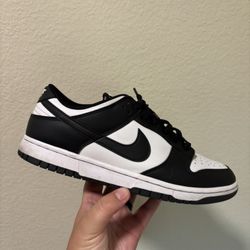 Nike Dunk Low Panda 