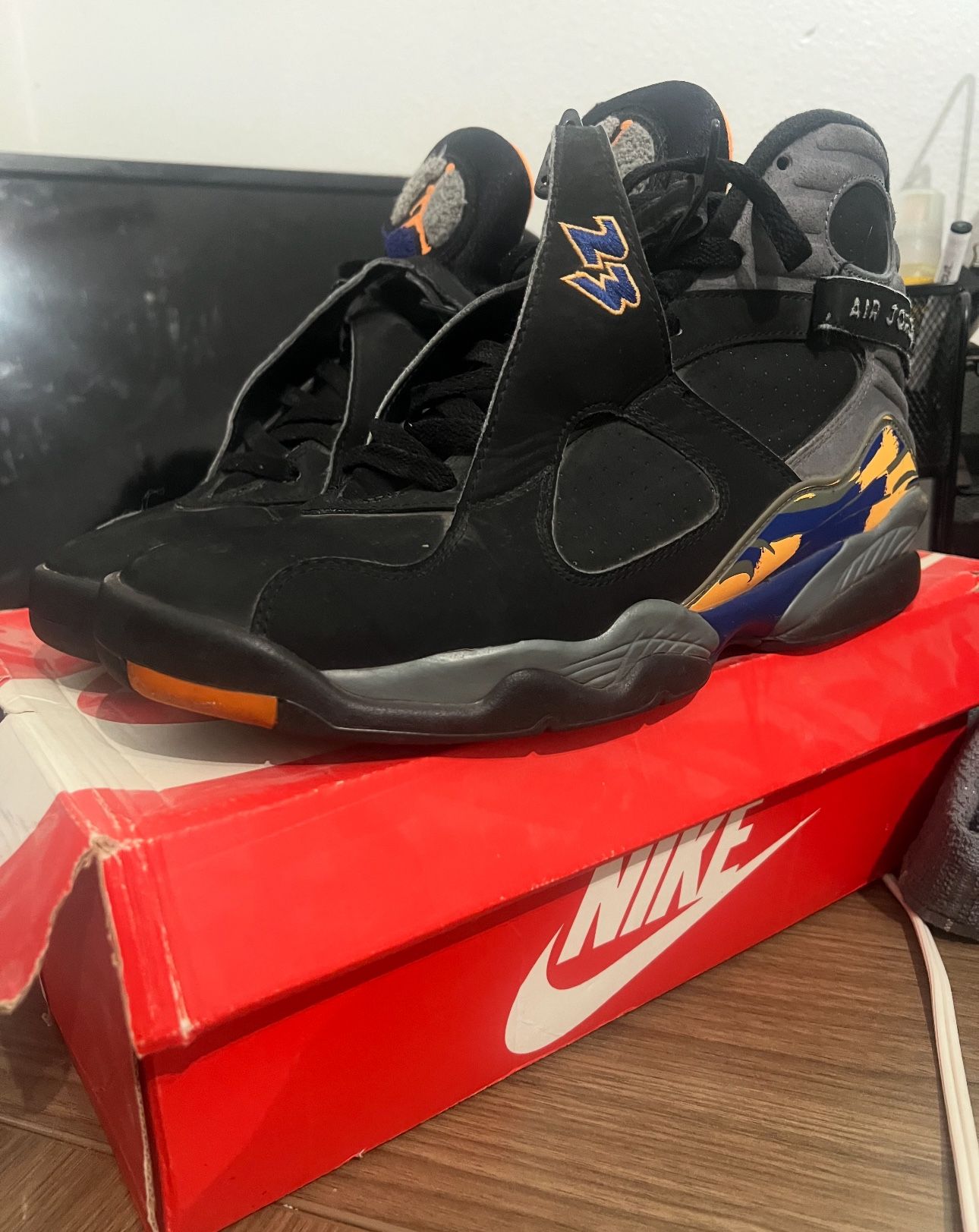Jordan Retro 8 Suns
